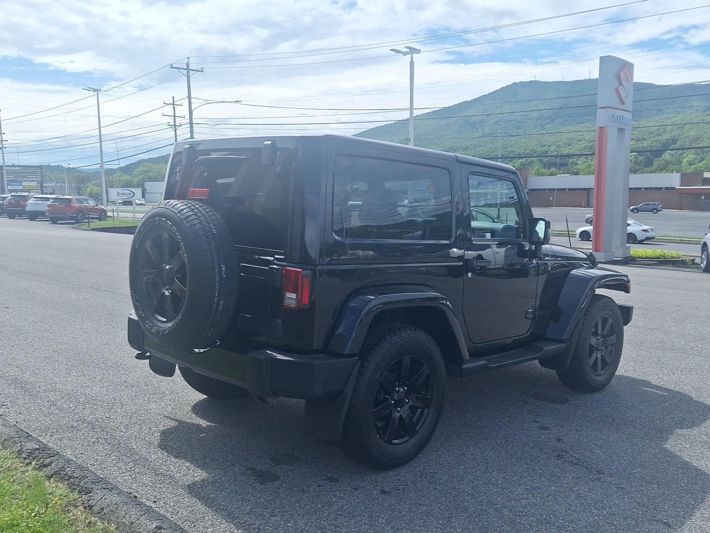 2014 Jeep Wrangler Altitude