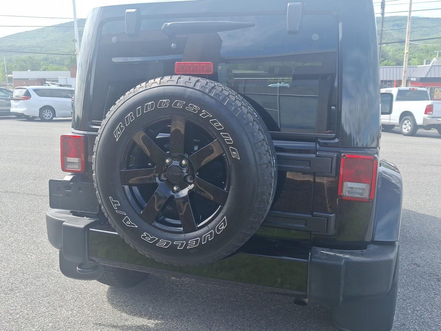 2014 Jeep Wrangler Altitude