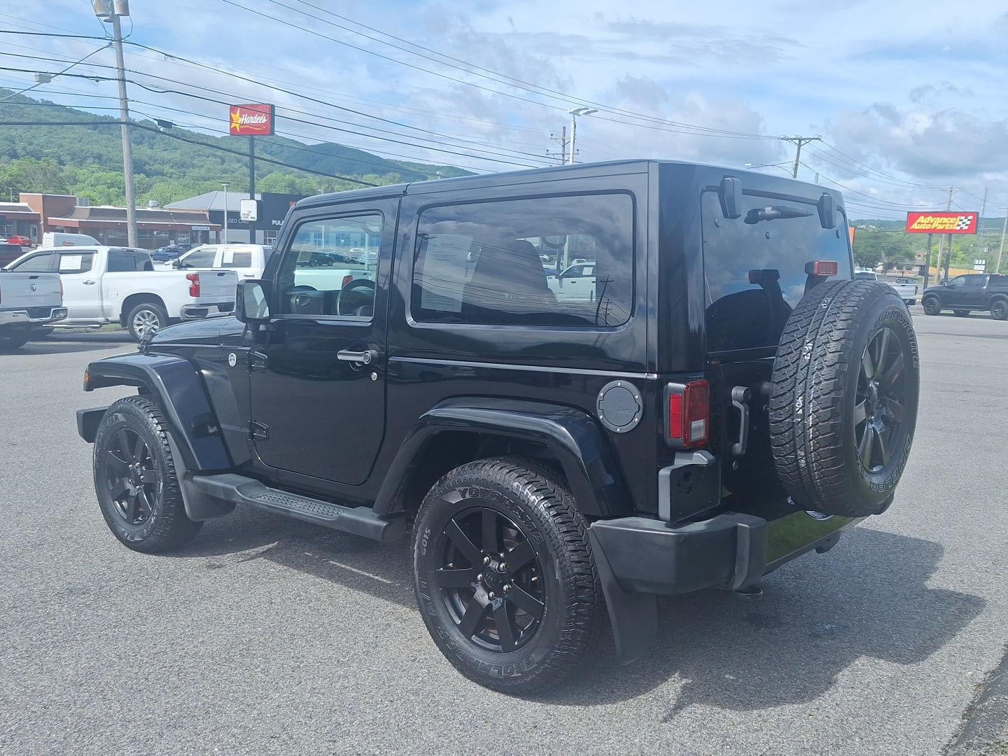 2014 Jeep Wrangler Altitude