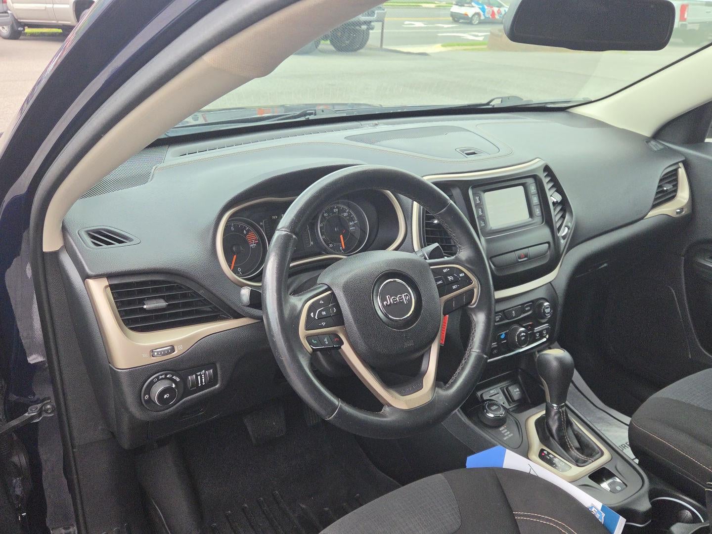 2016 Jeep Cherokee Latitude