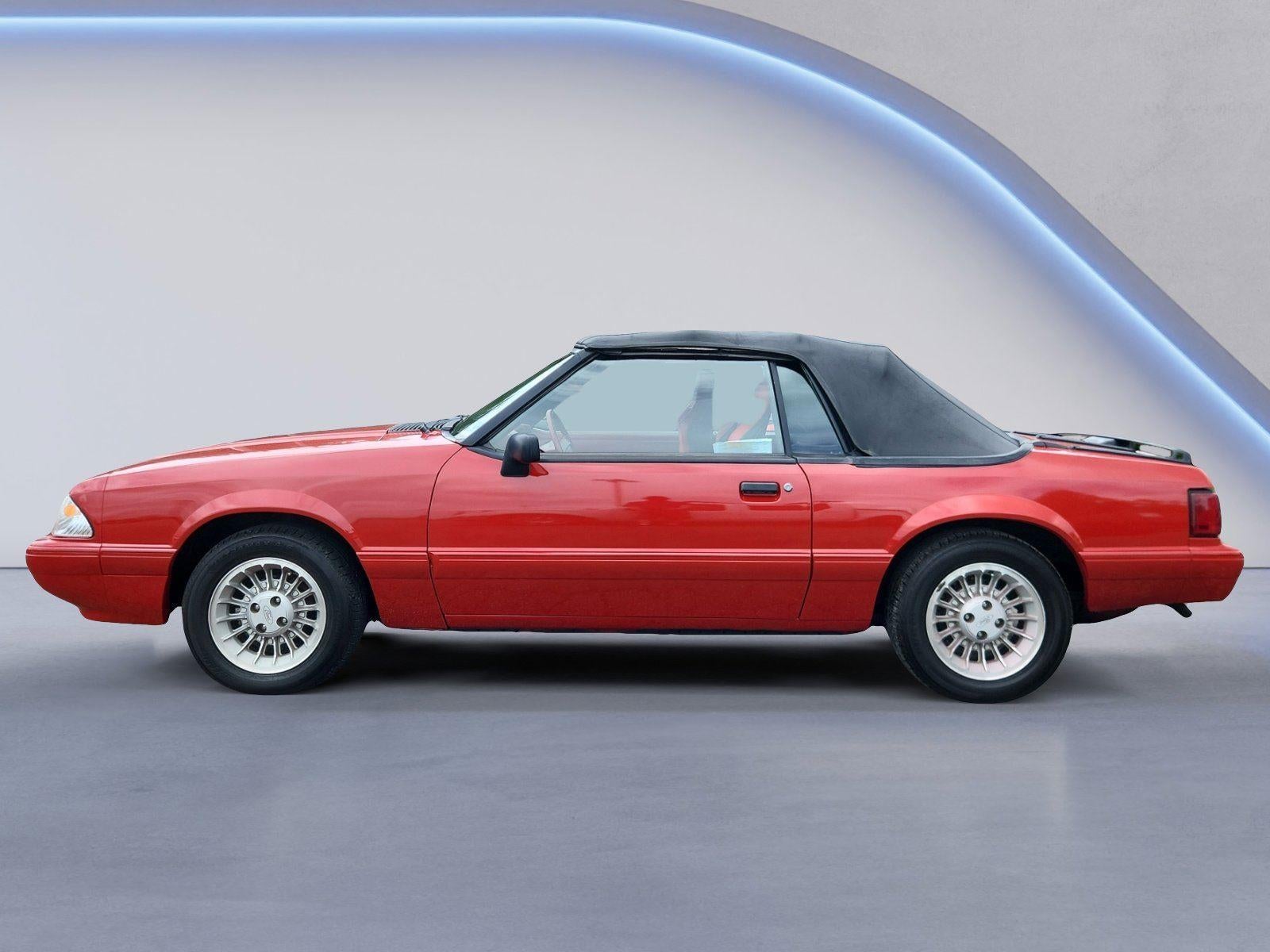 1992 Ford Mustang LX