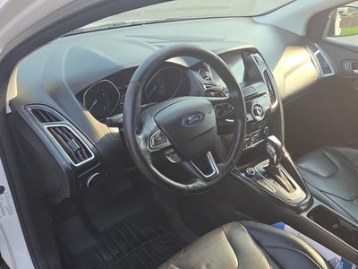 2017 Ford FOCUS TITAN