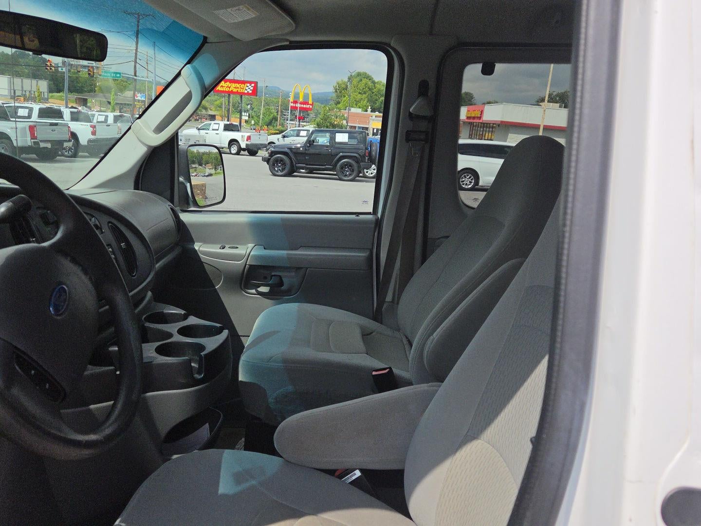 2007 Ford Econoline Wagon XLT