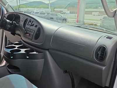 2007 Ford Econoline Wagon XLT