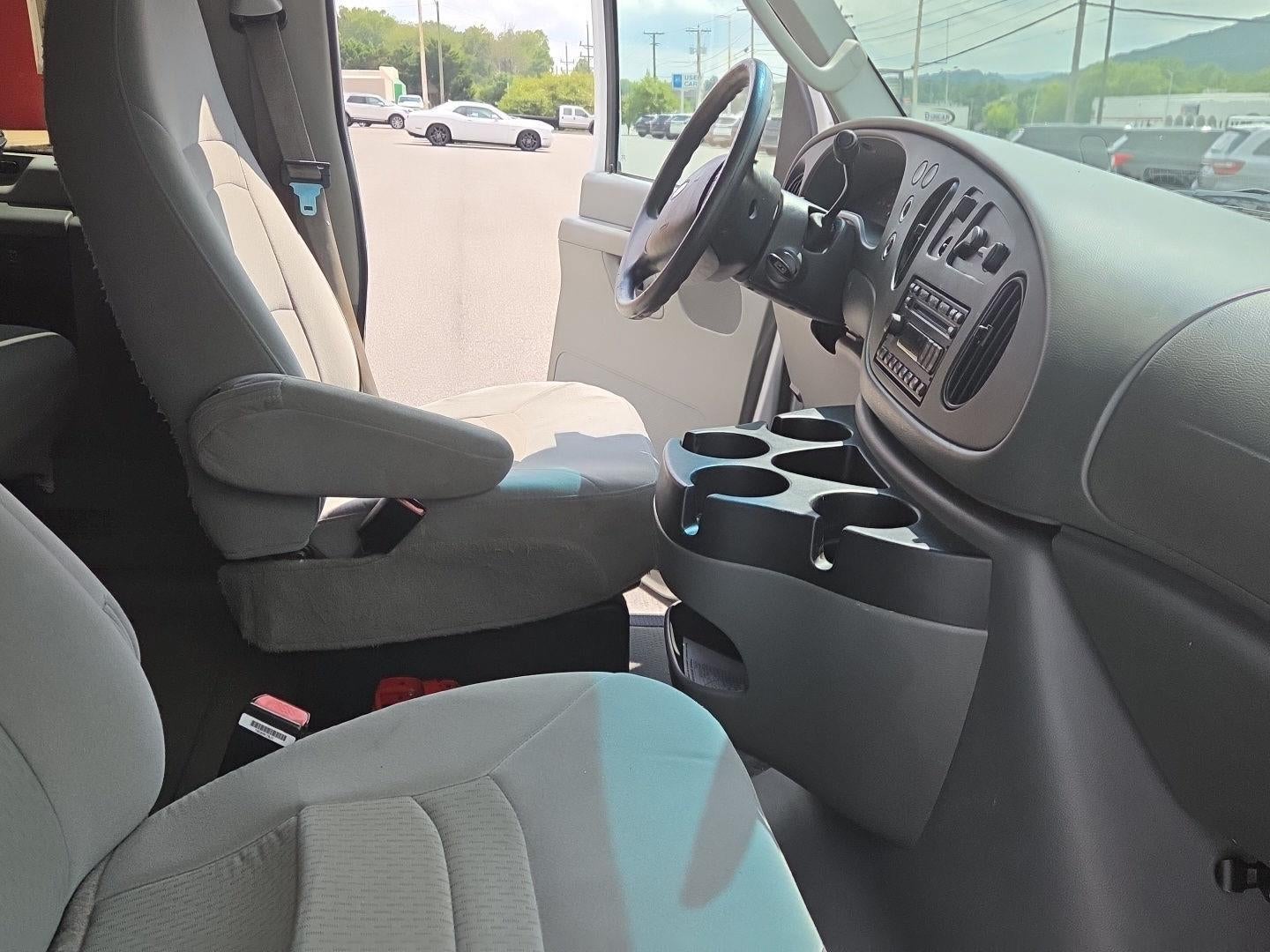 2007 Ford Econoline Wagon XLT
