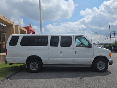 2007 Ford Econoline Wagon XLT