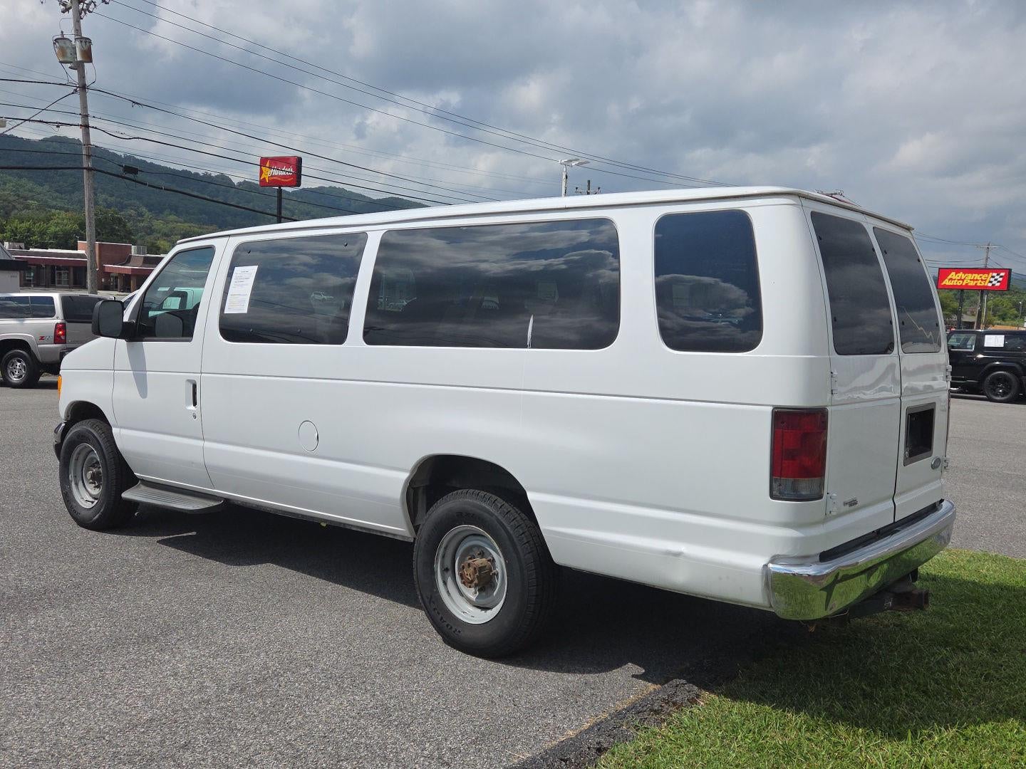 2007 Ford Econoline Wagon XLT