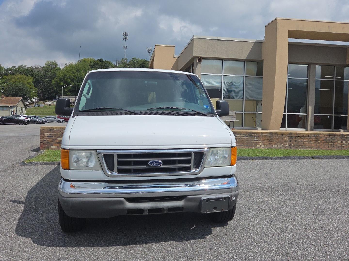 2007 Ford Econoline Wagon XLT