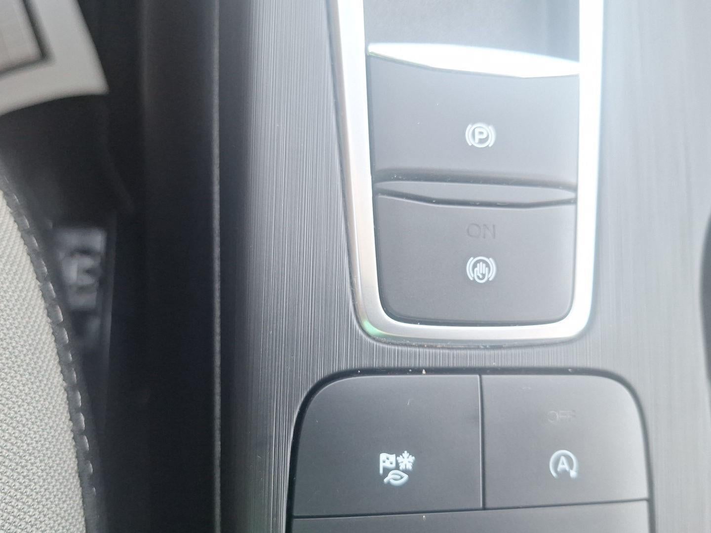 2022 Ford Escape S