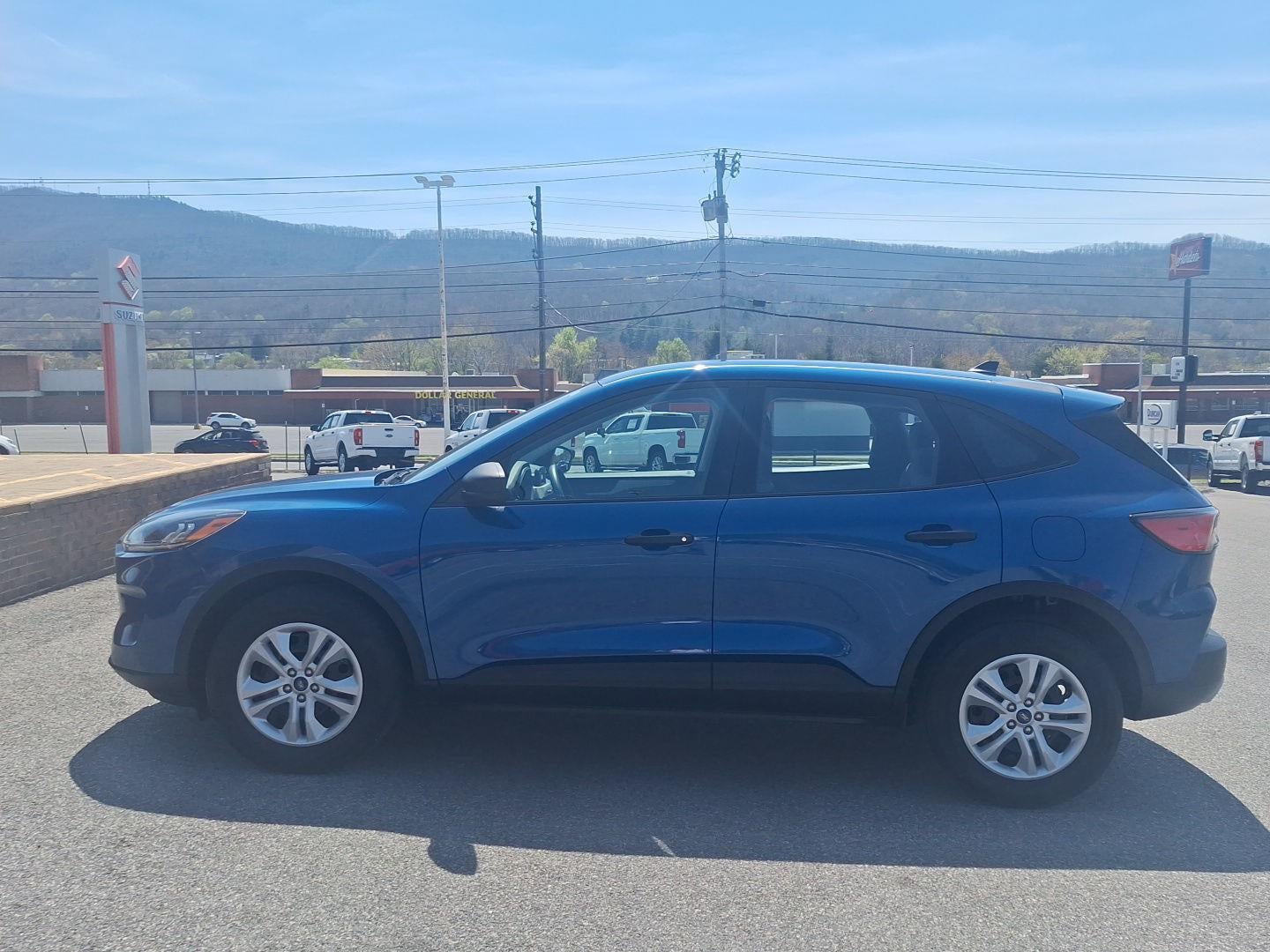 2022 Ford Escape S