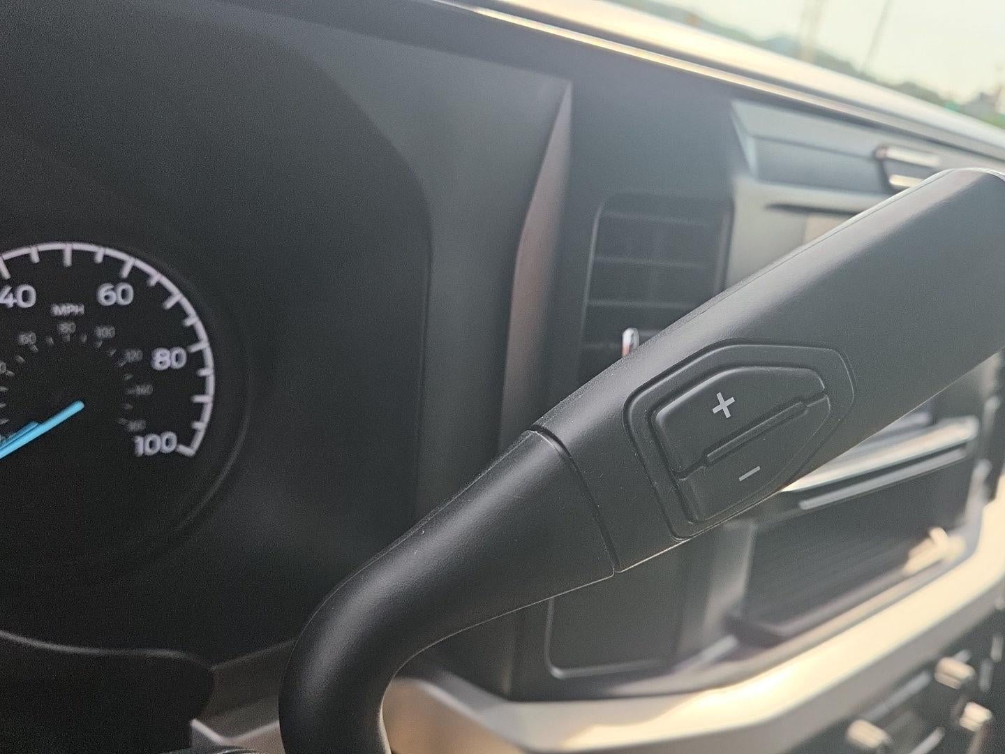 2025 Ford Super Duty F-350 Drw XLT