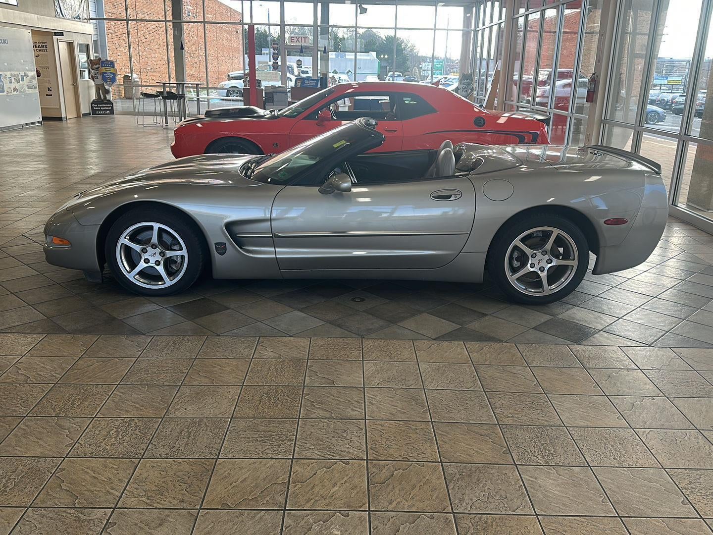 2001 Chevrolet Corvette Base