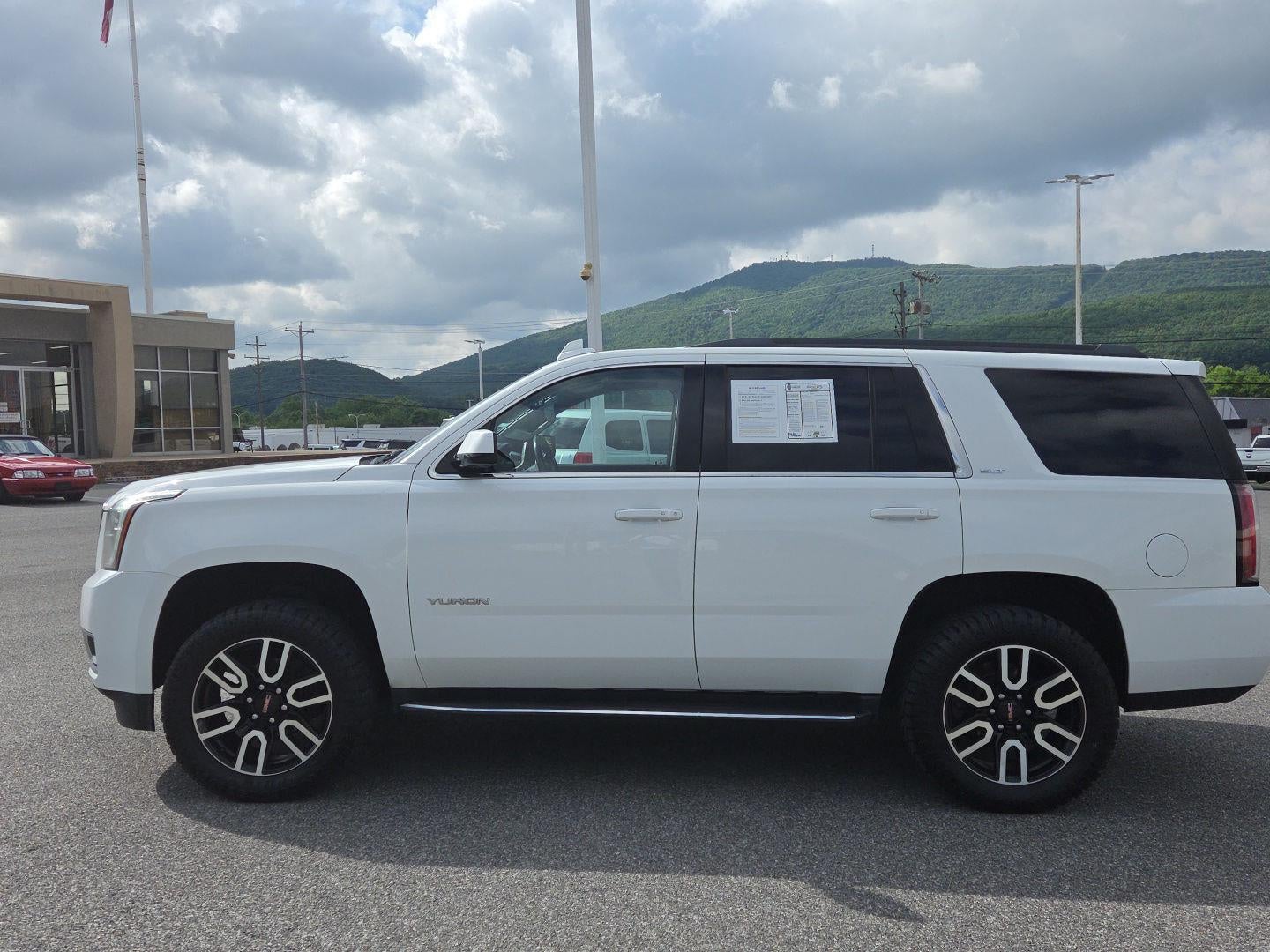 2018 GMC Yukon SLT