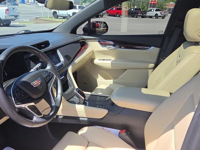 2017 Cadillac XT5 Luxury AWD