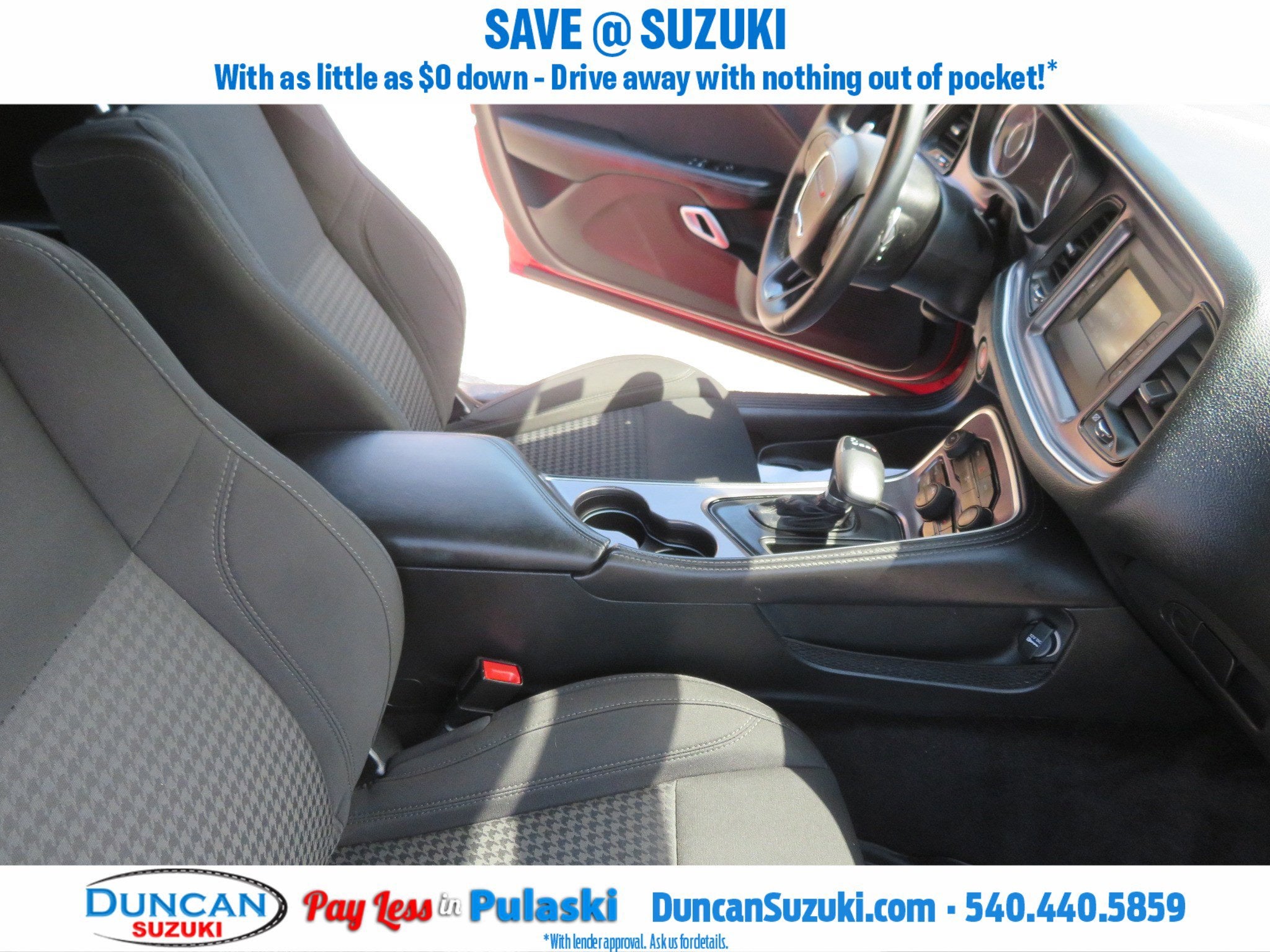 2015 Dodge Challenger SXT