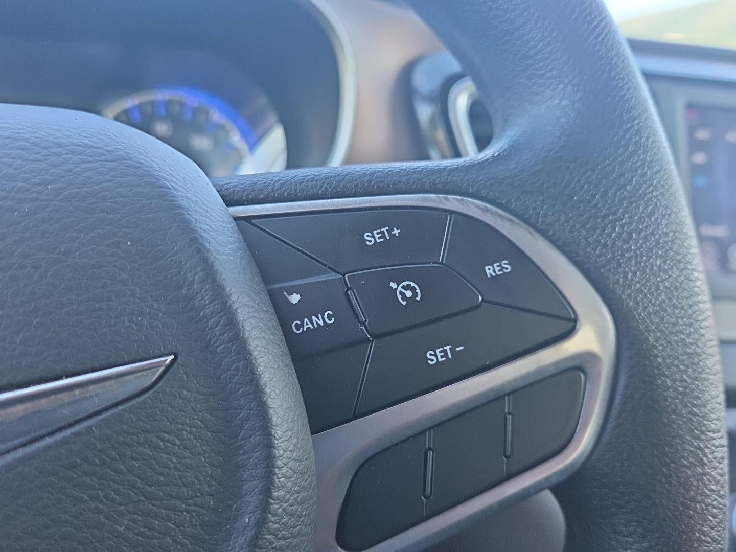 2021 Chrysler Voyager L