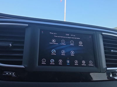 2021 Chrysler Voyager L