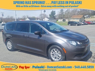 2023 Chrysler Voyager LX