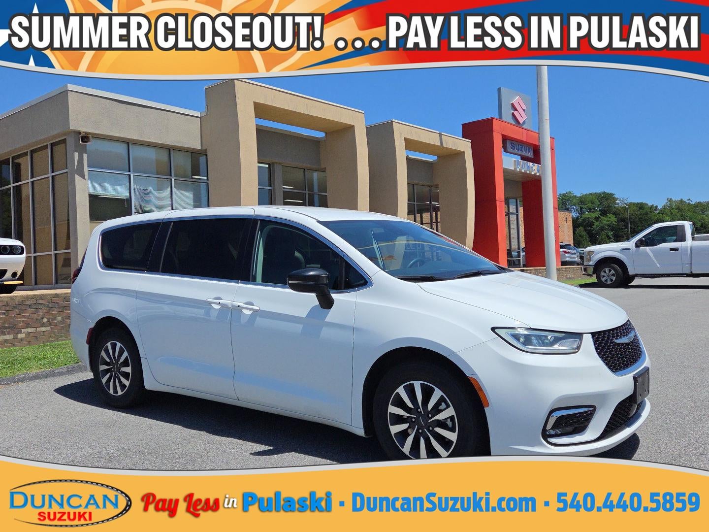 2024 Chrysler Pacifica Hybrid Select