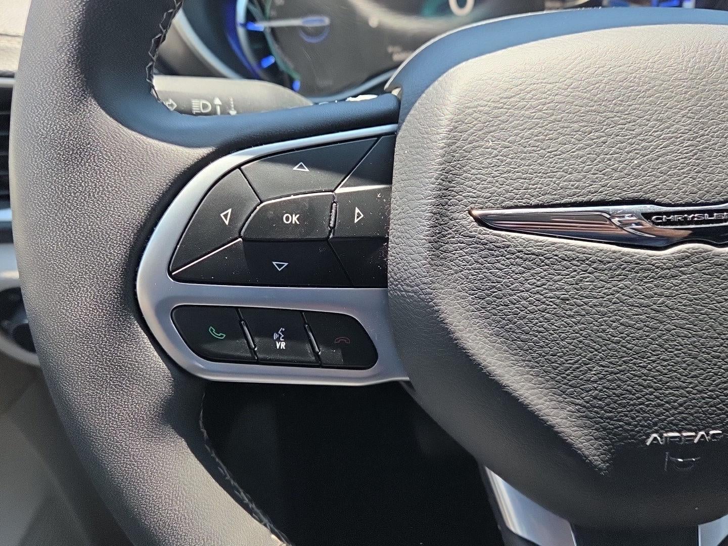 2024 Chrysler Pacifica Hybrid Select