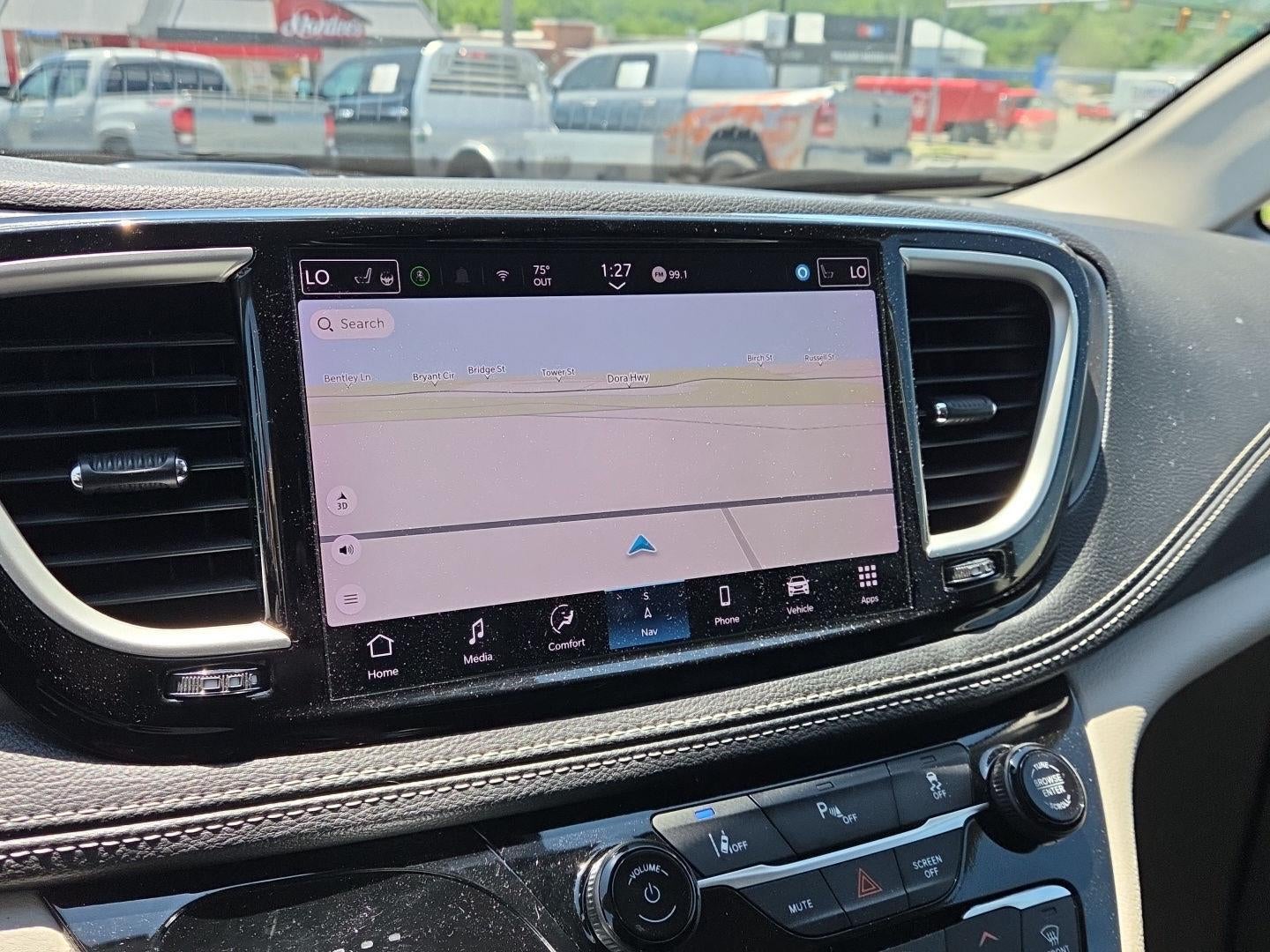2024 Chrysler Pacifica Hybrid Select