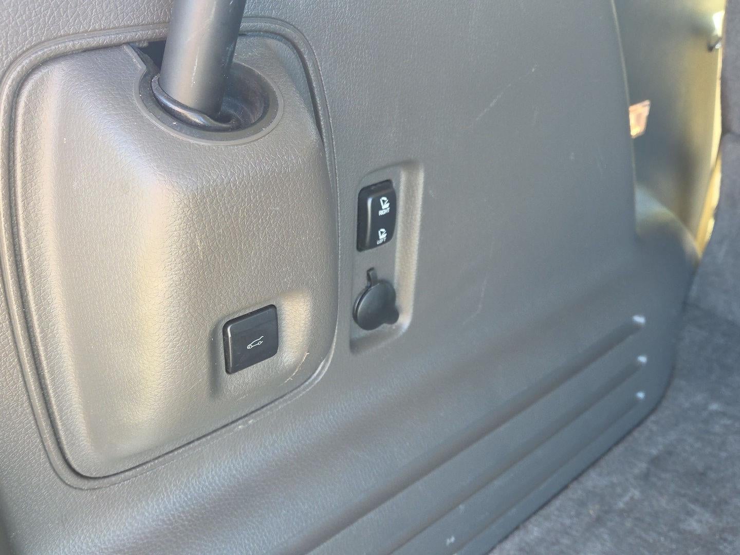 2008 Lincoln MKX Base