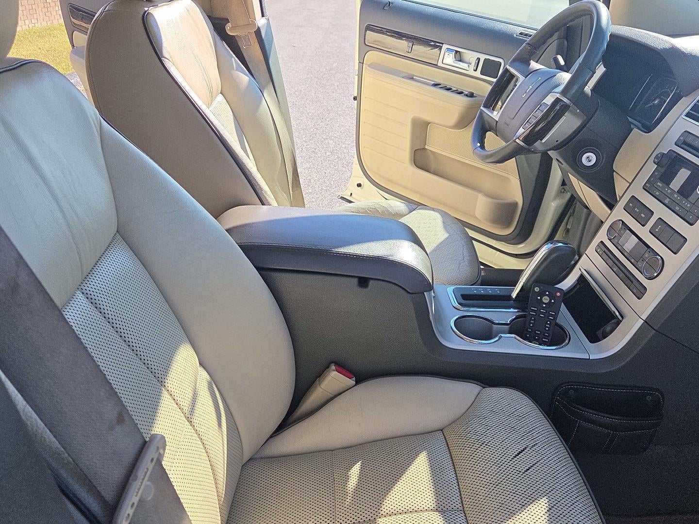 2008 Lincoln MKX Base