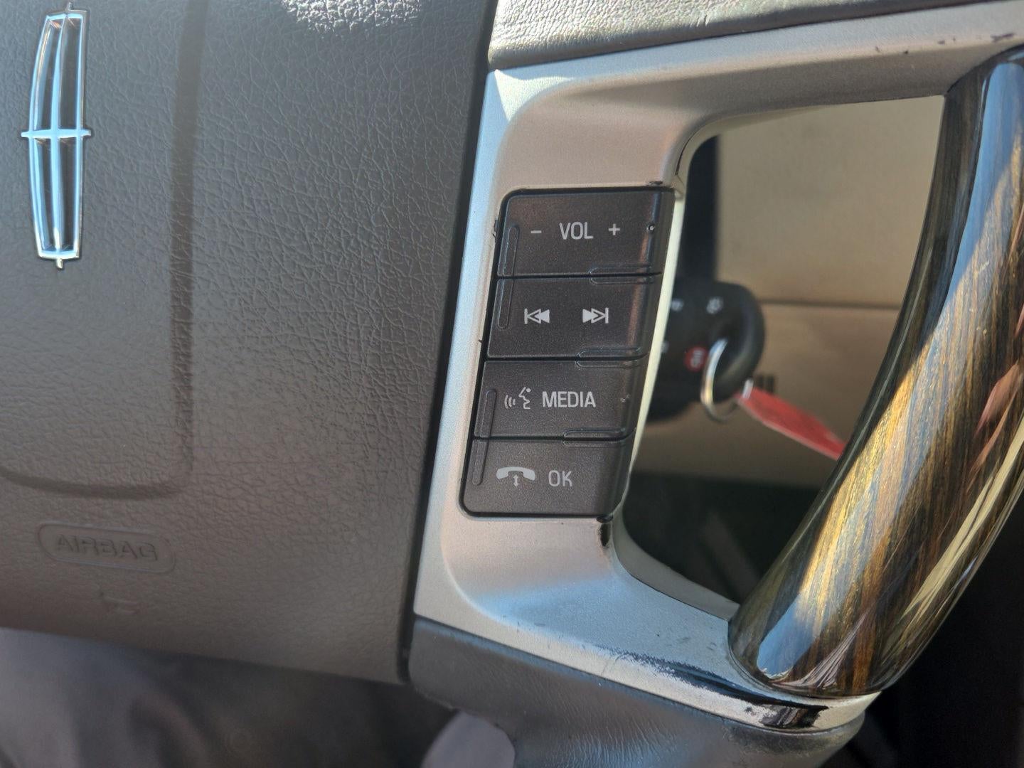 2008 Lincoln MKX Base