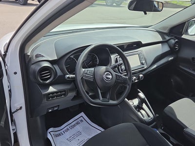 2025 Nissan Kicks Play S