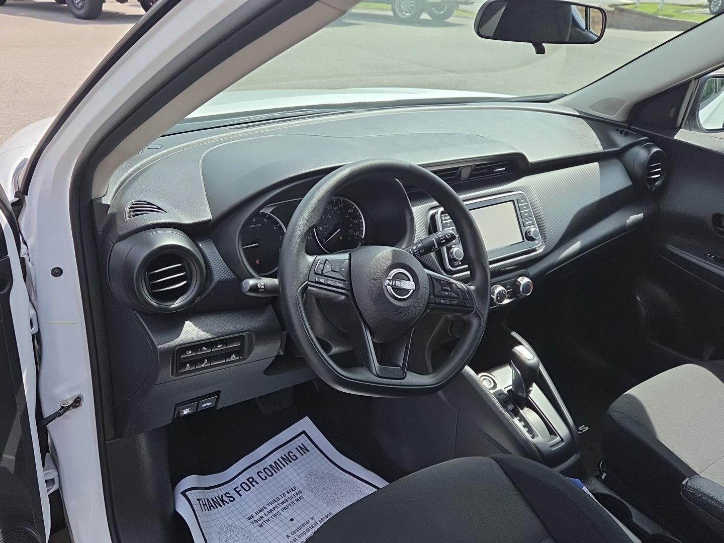 2025 Nissan Kicks Play S