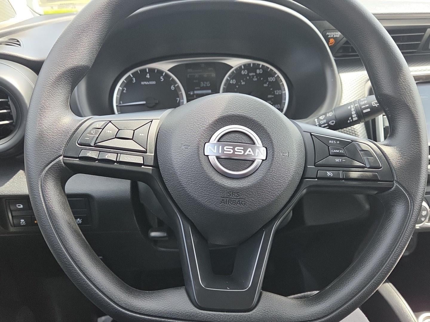 2025 Nissan Kicks Play S