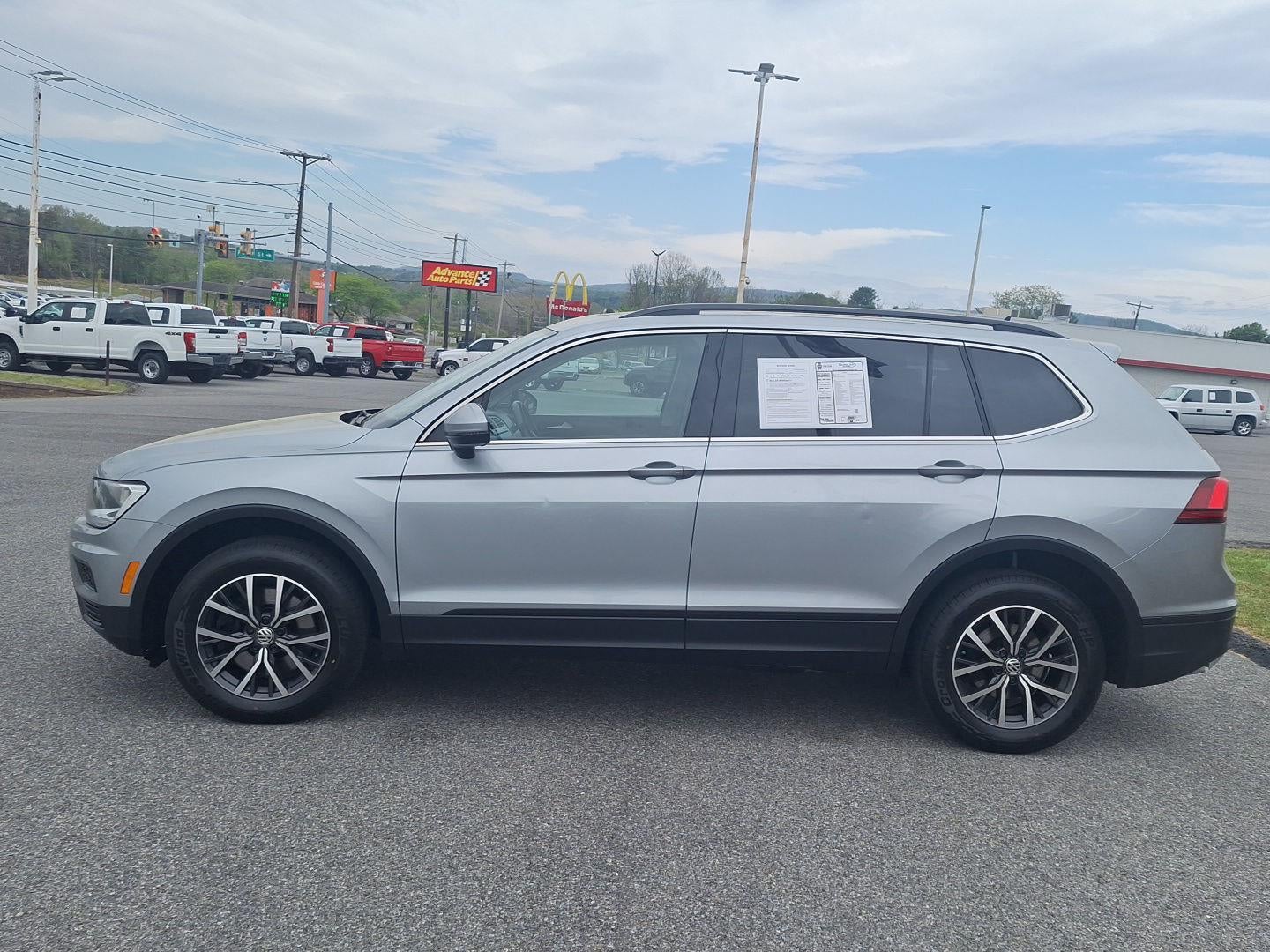2019 Volkswagen Tiguan SE