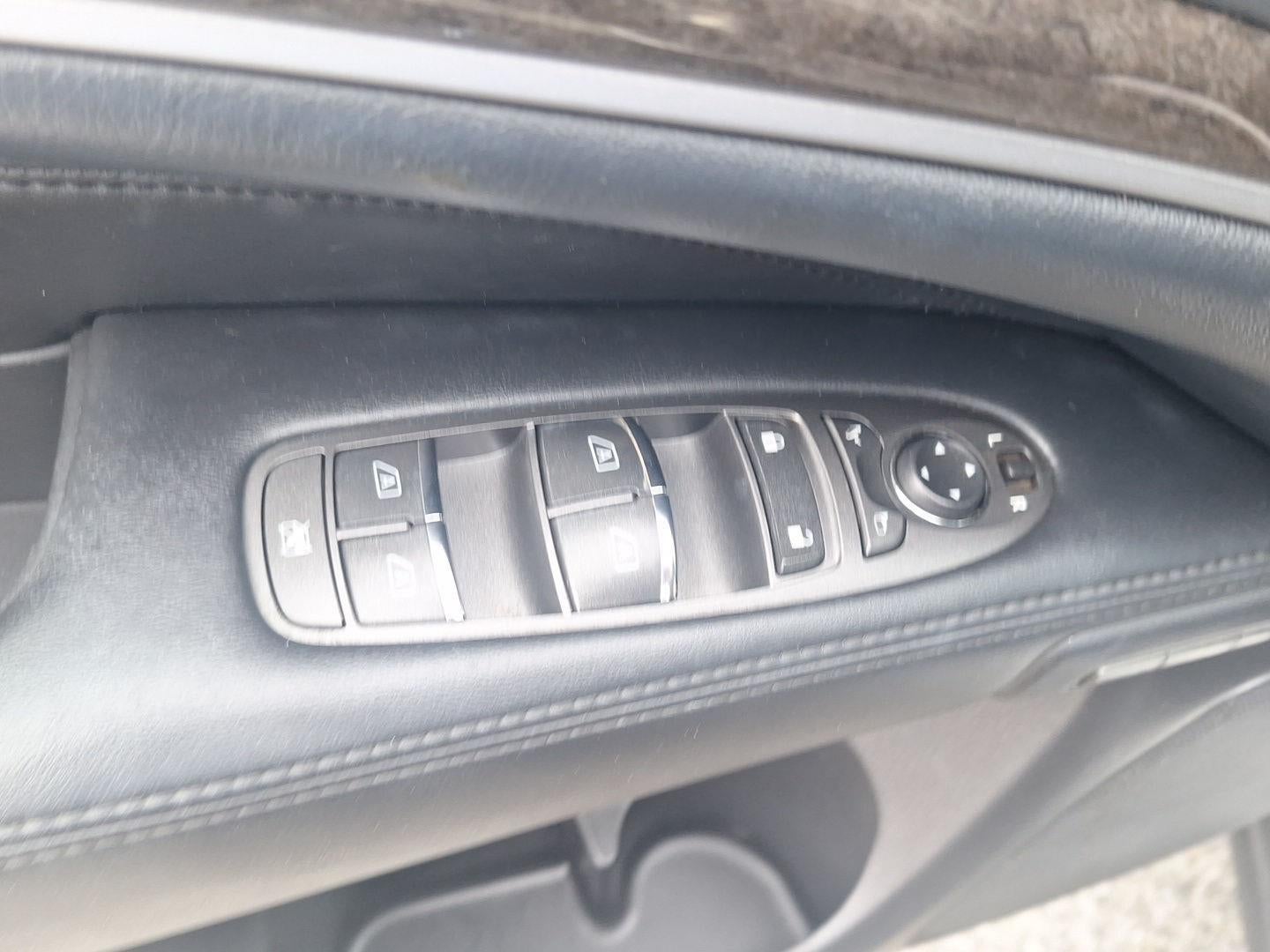 2015 INFINITI QX60 Base