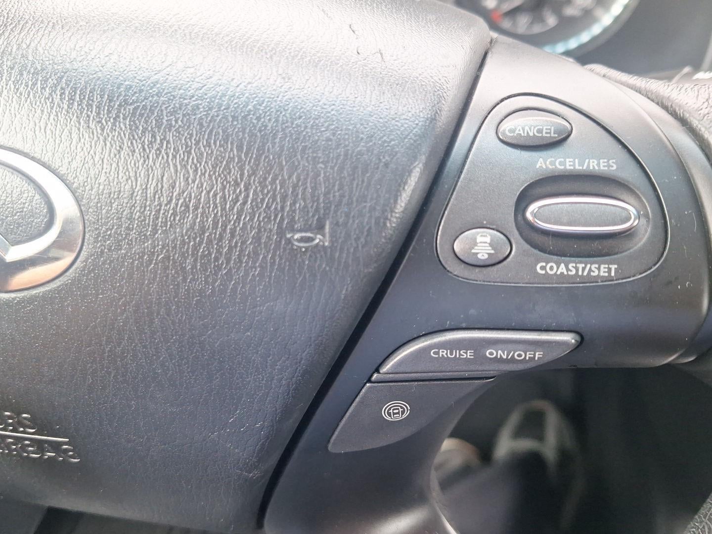 2015 INFINITI QX60 Base