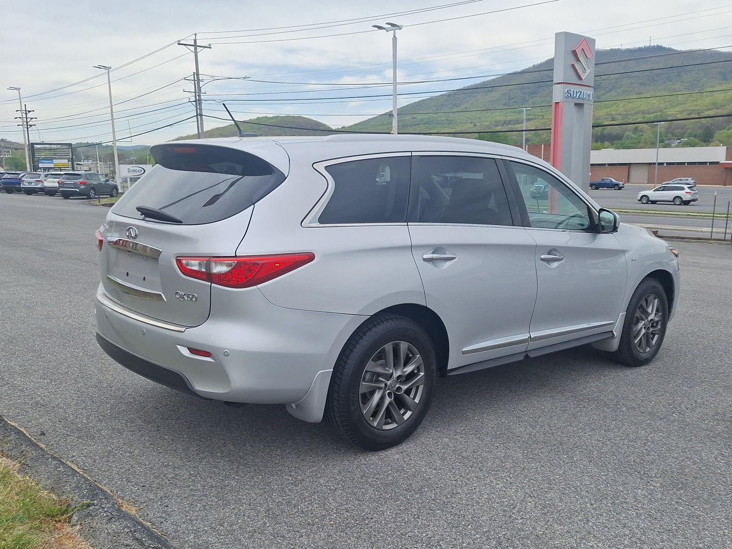 2015 INFINITI QX60 Base