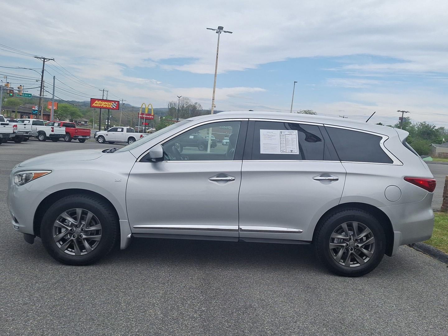 2015 INFINITI QX60 Base