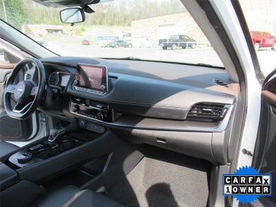 2022 Nissan Rogue SV