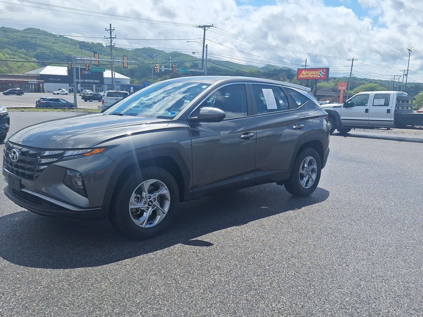 2023 Hyundai Tucson SE