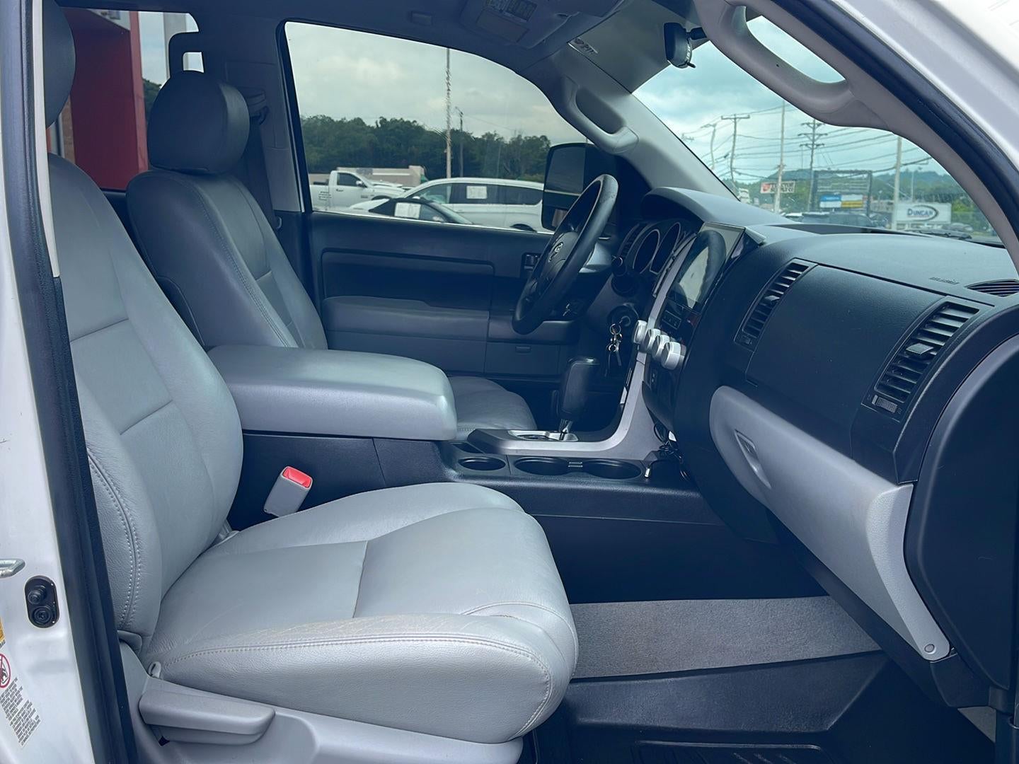 2011 Toyota Tundra Grade
