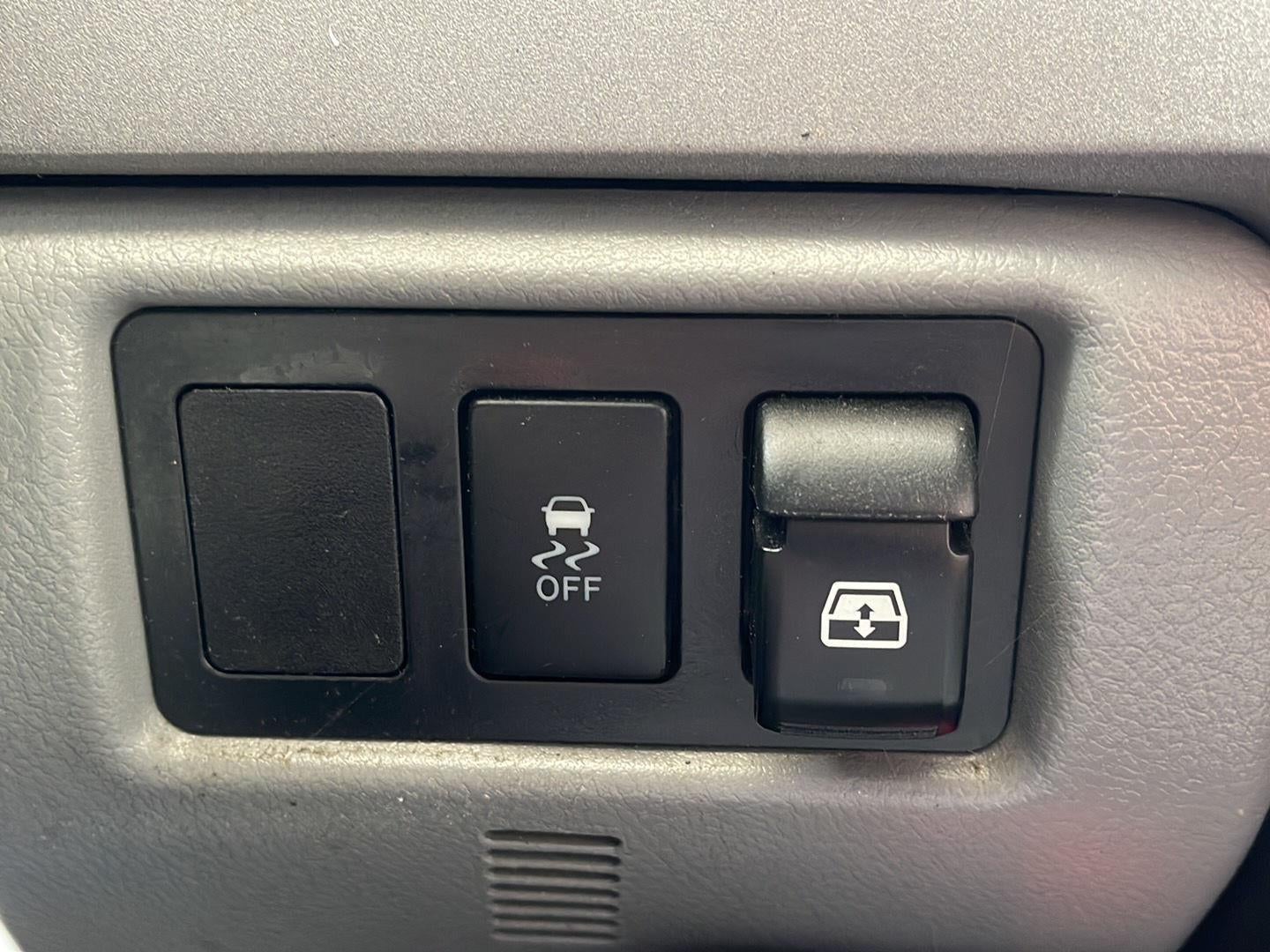 2011 Toyota Tundra Grade