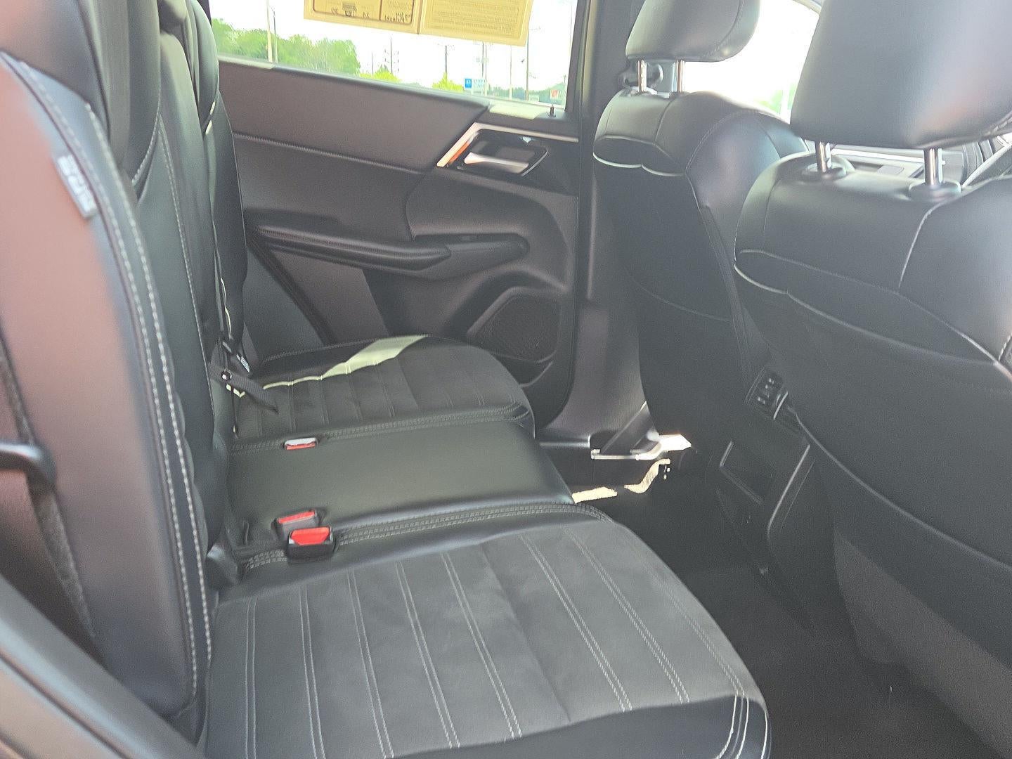 2024 Mitsubishi Outlander SE Black Edition