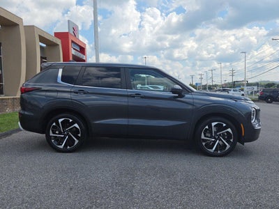 2024 Mitsubishi Outlander SE Black Edition