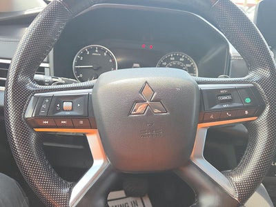2024 Mitsubishi Outlander SE Black Edition
