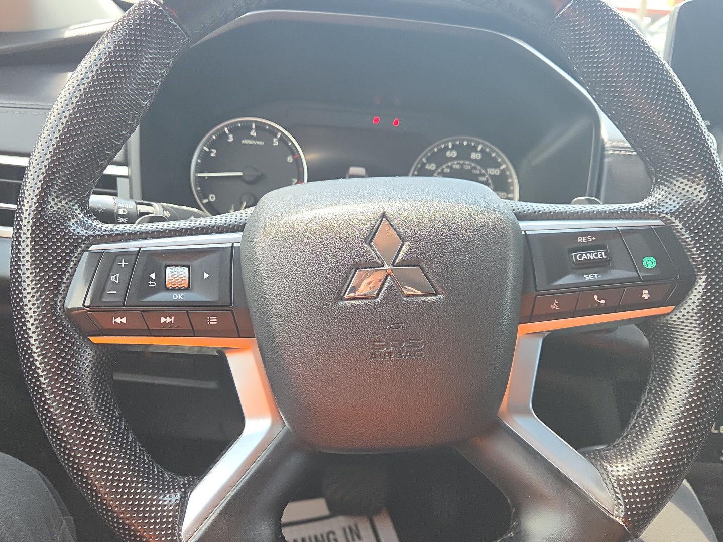 2024 Mitsubishi Outlander SE Black Edition