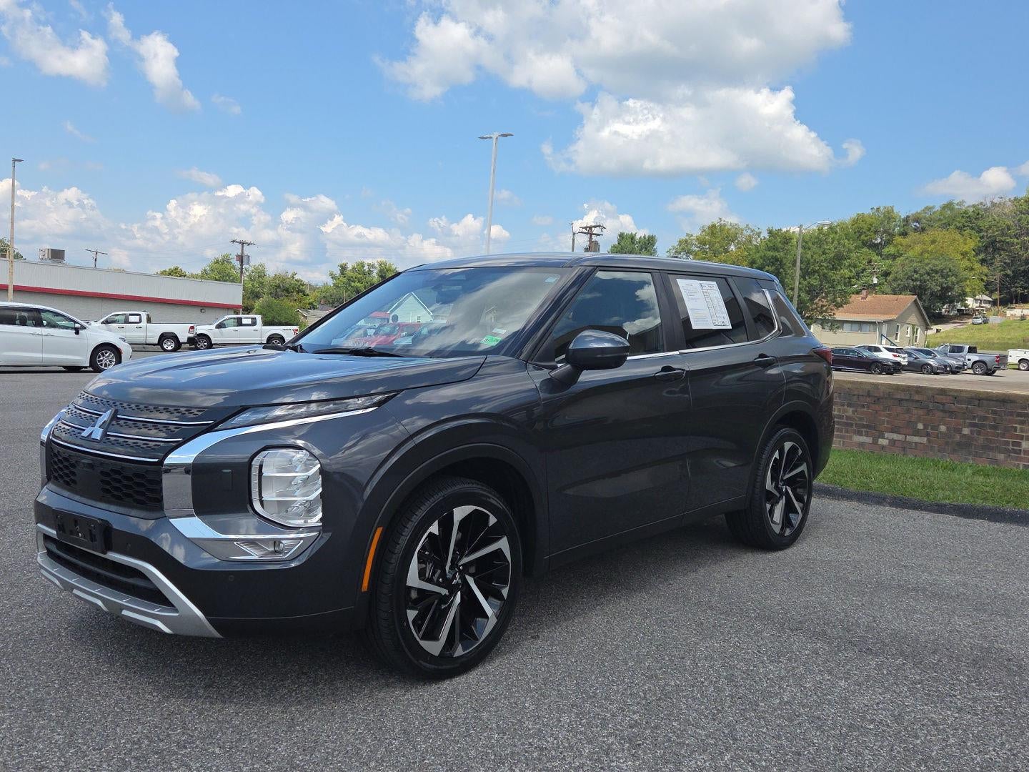 2024 Mitsubishi Outlander SE Black Edition