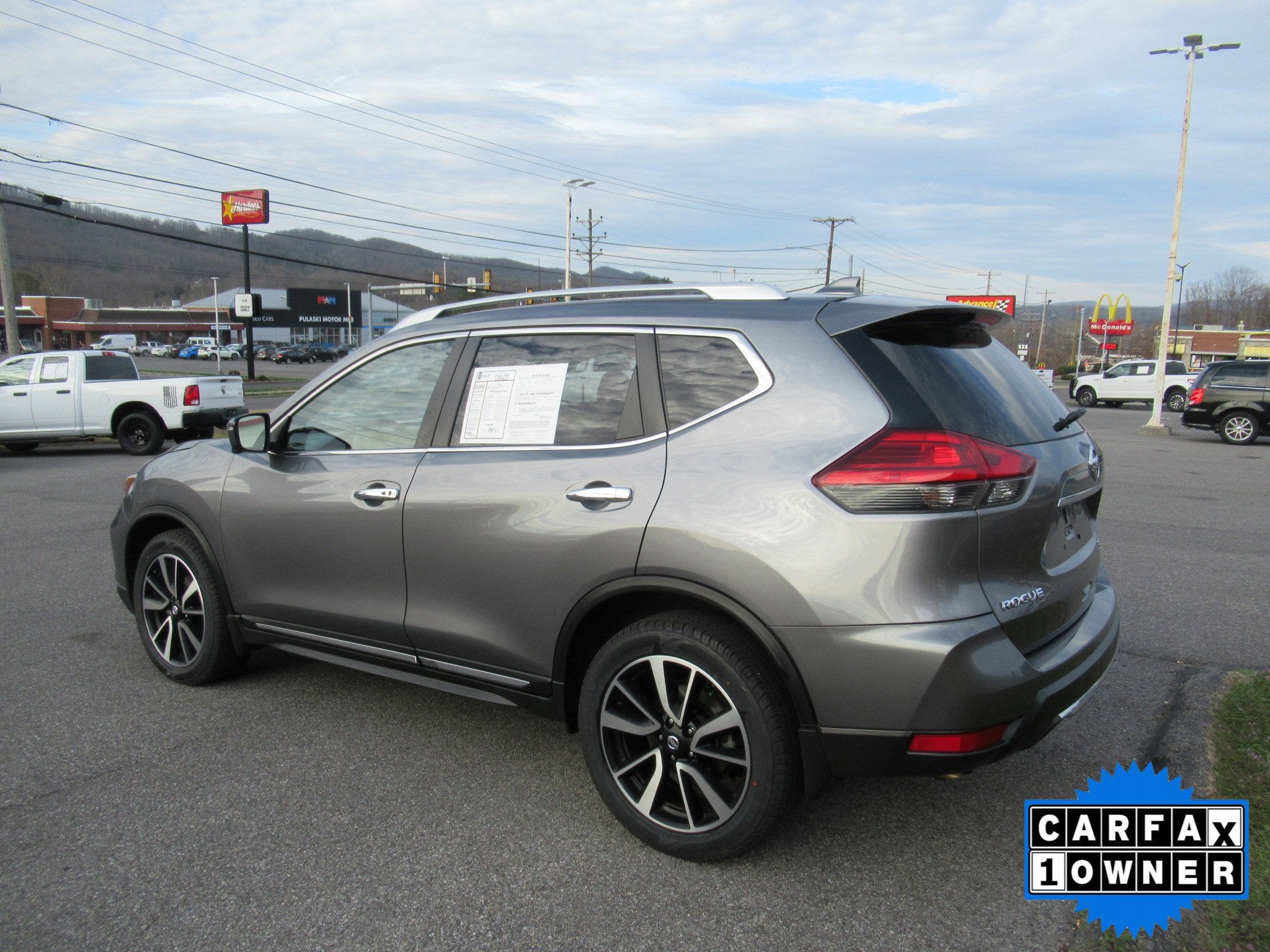 2017 Nissan Rogue SL