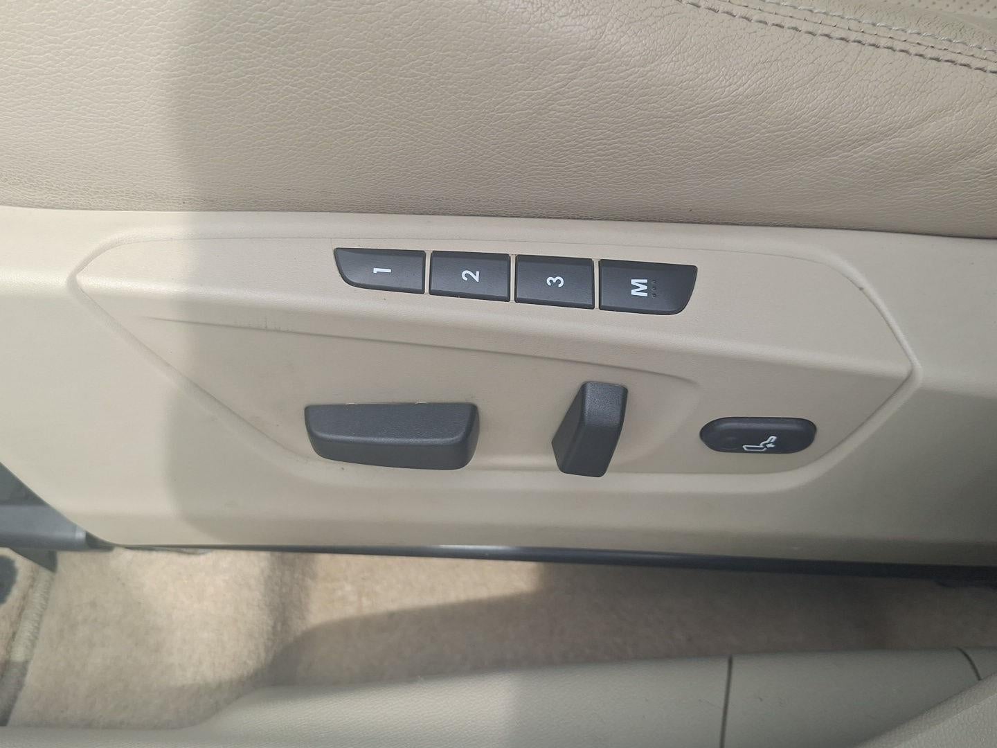 2012 Suzuki Kizashi SE