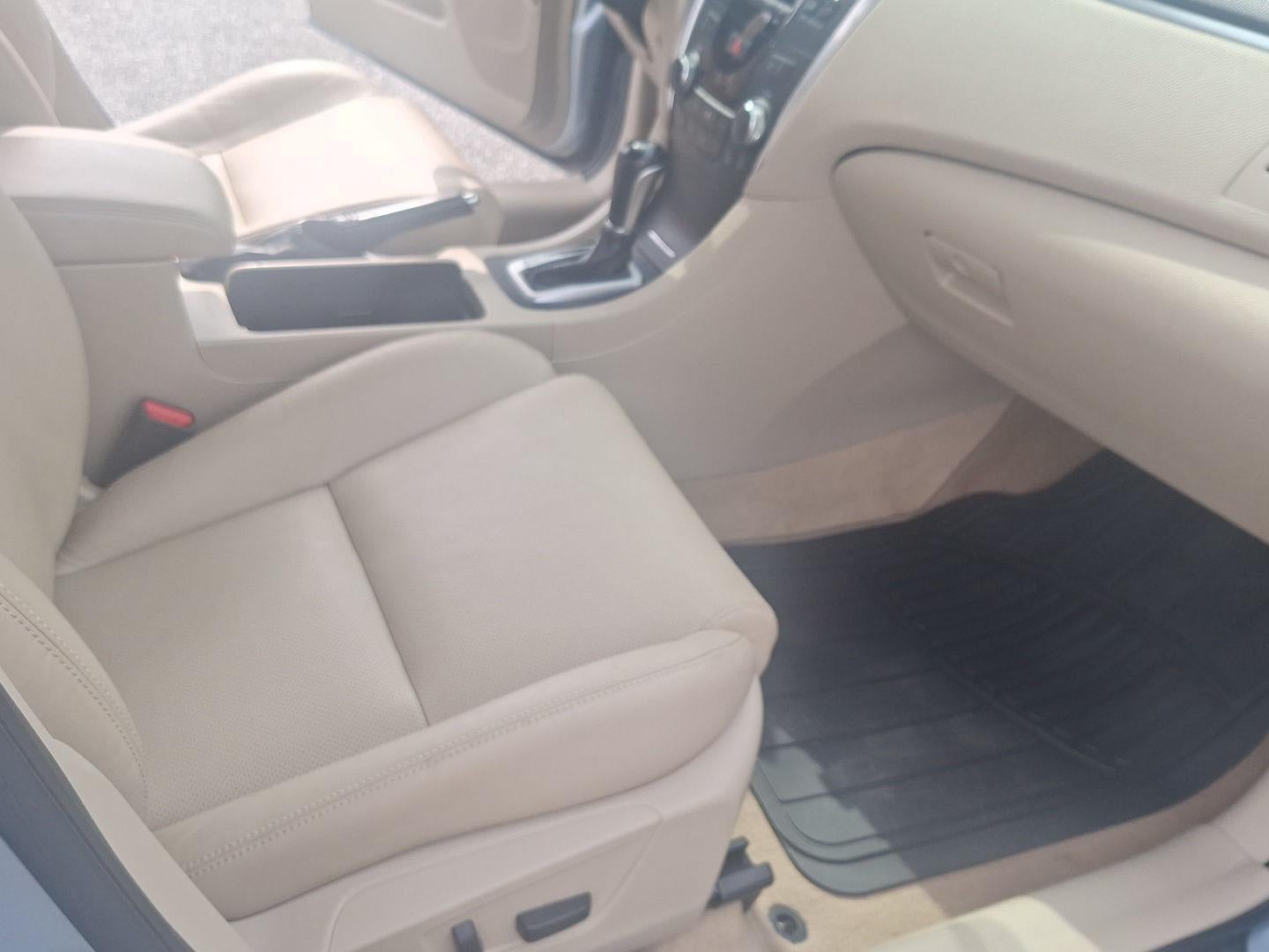 2012 Suzuki Kizashi SE