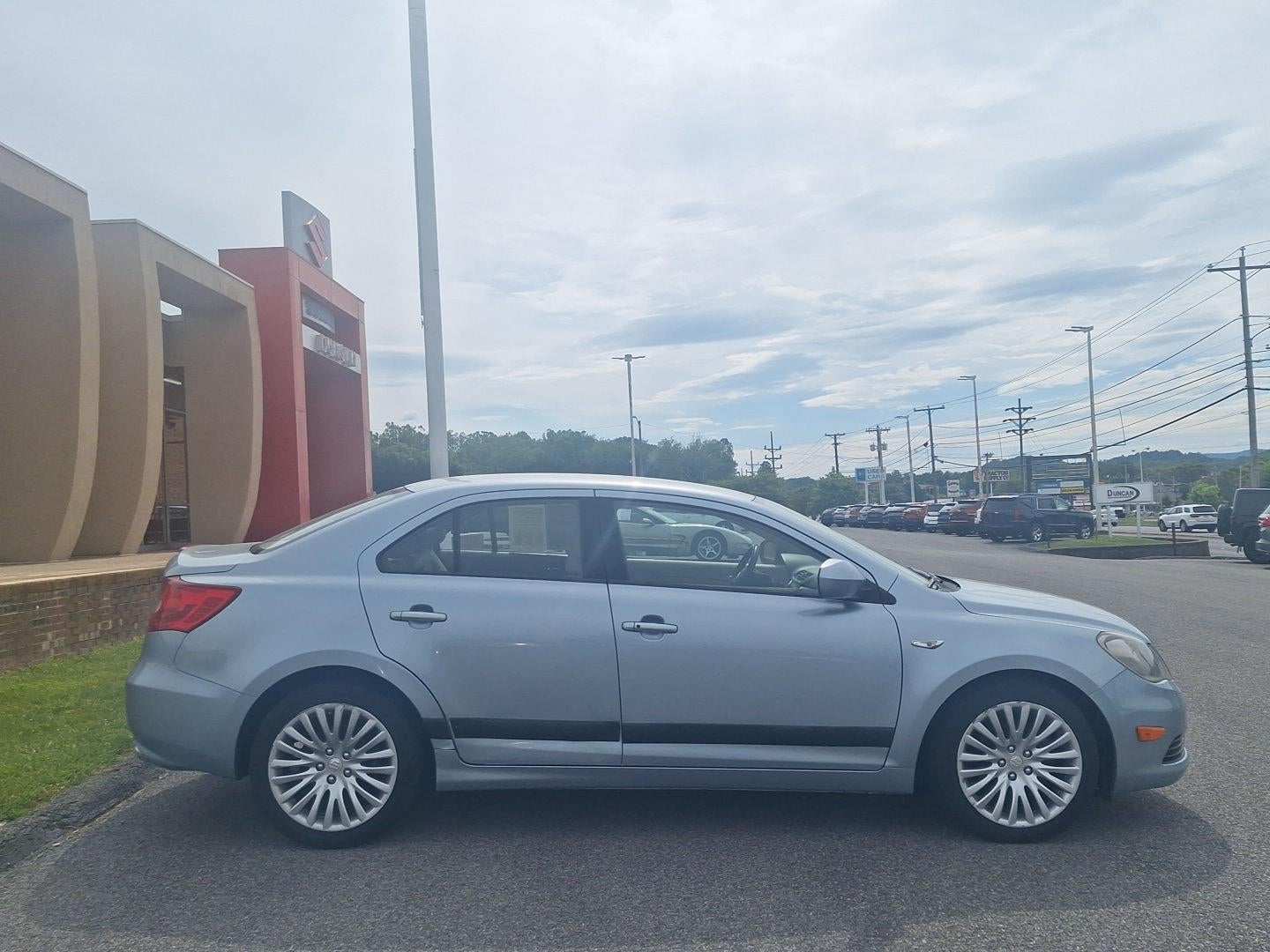 2012 Suzuki Kizashi SE