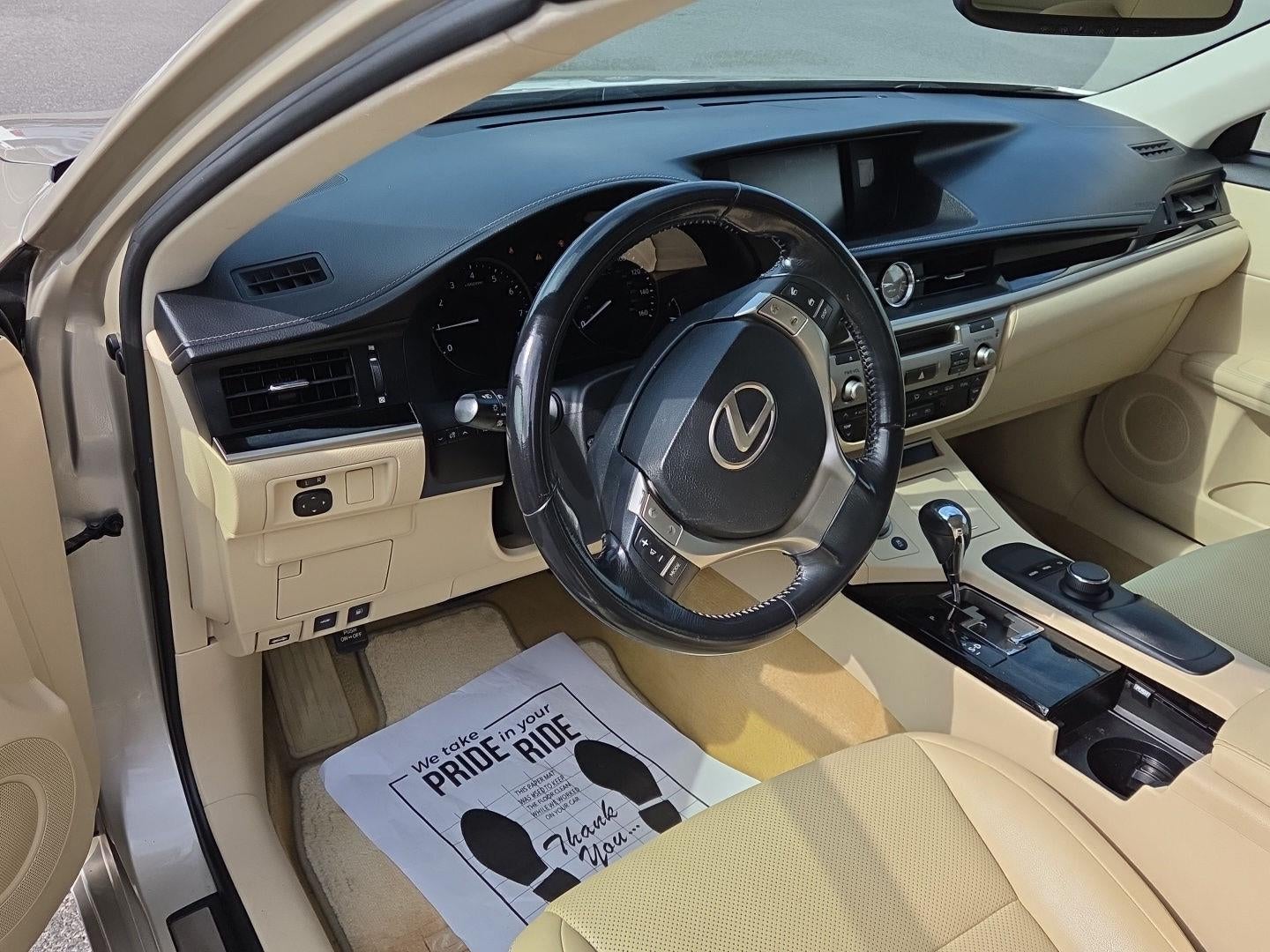 2015 Lexus ES 350 Crafted Line